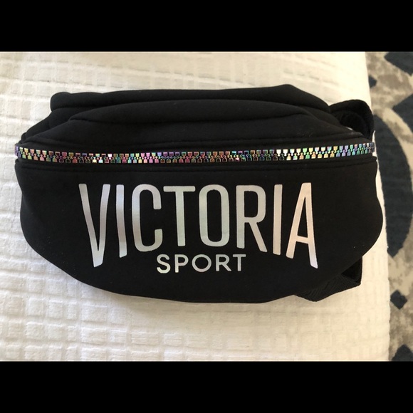 Victoria’s Secret Fanny pack - Picture 1 of 3